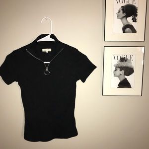Urban Outfitters XS Short Sleeve Ribbed Tee